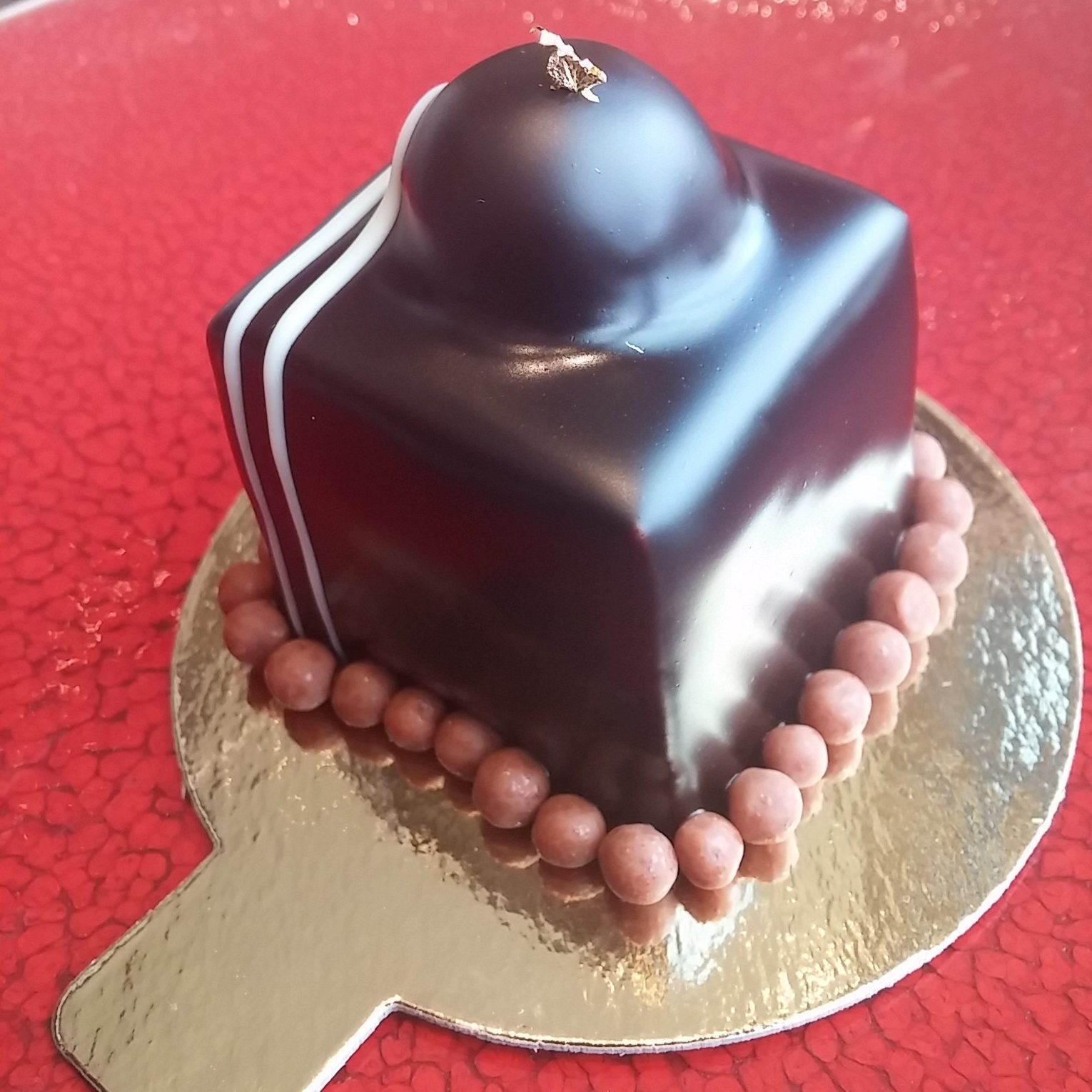 Hazelnut chocolate delice