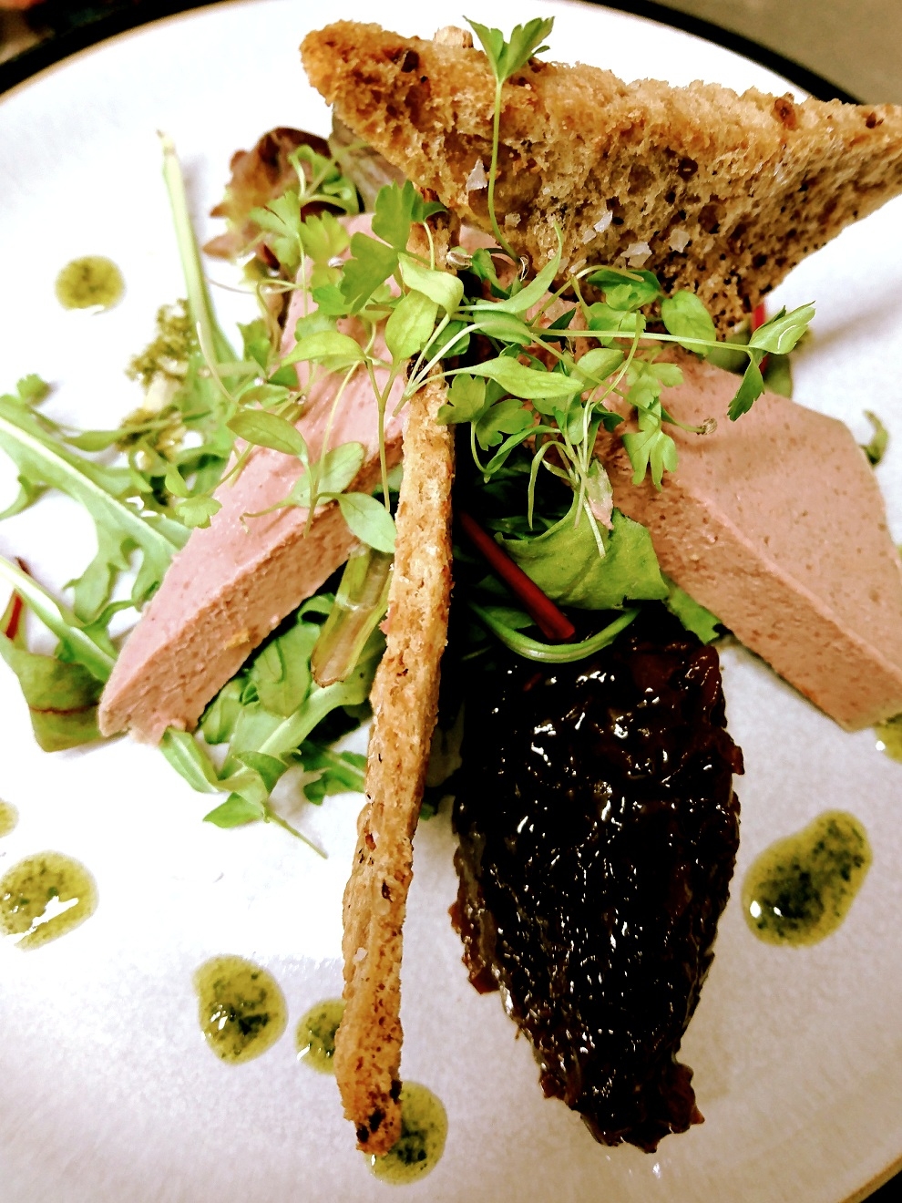 Chicken & duck liver parfait on bed of rocket, red onion marmalade basil oil, homemade rye wafers