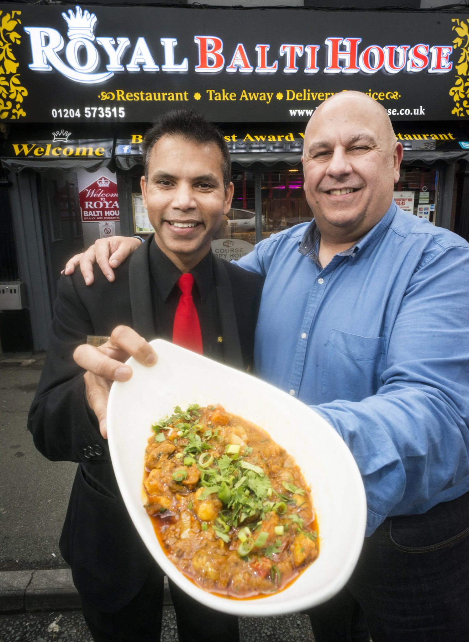 BAKE OFF STAR BACKS BOLTON’S NEW CURRY AS BOLTI LAUNCHES