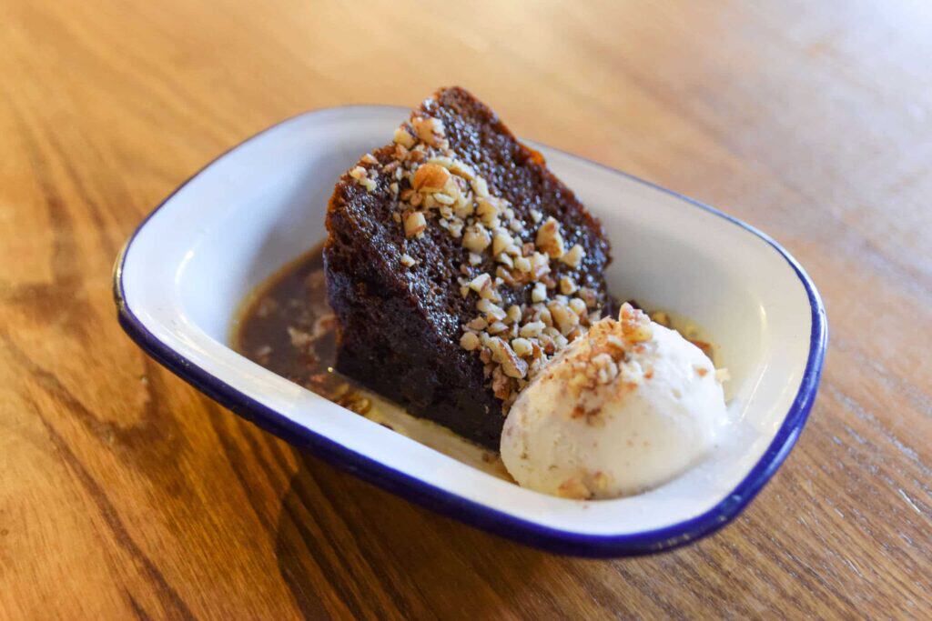 REVIEW: THE GREYHOUND, FRIAR GATE, DERBY 5 Pecan Sticky Toffee Pudding